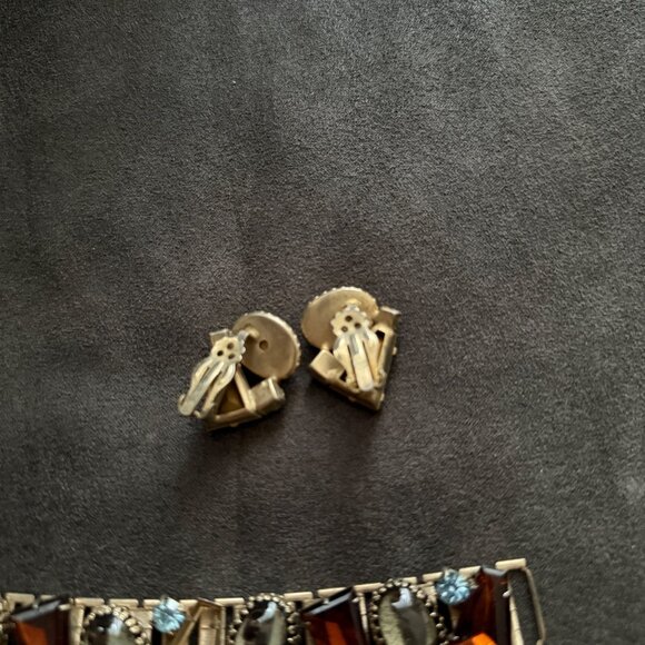 Vintage Gold-Tone Bracelet & Clip-On Earrings Set W/ Amber & Blue Rhinestones - Picture 3 of 6
